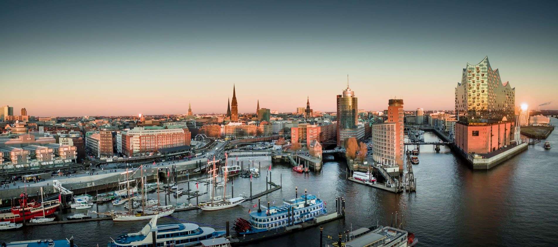 hafenstadt-hamburg-in-deutschland